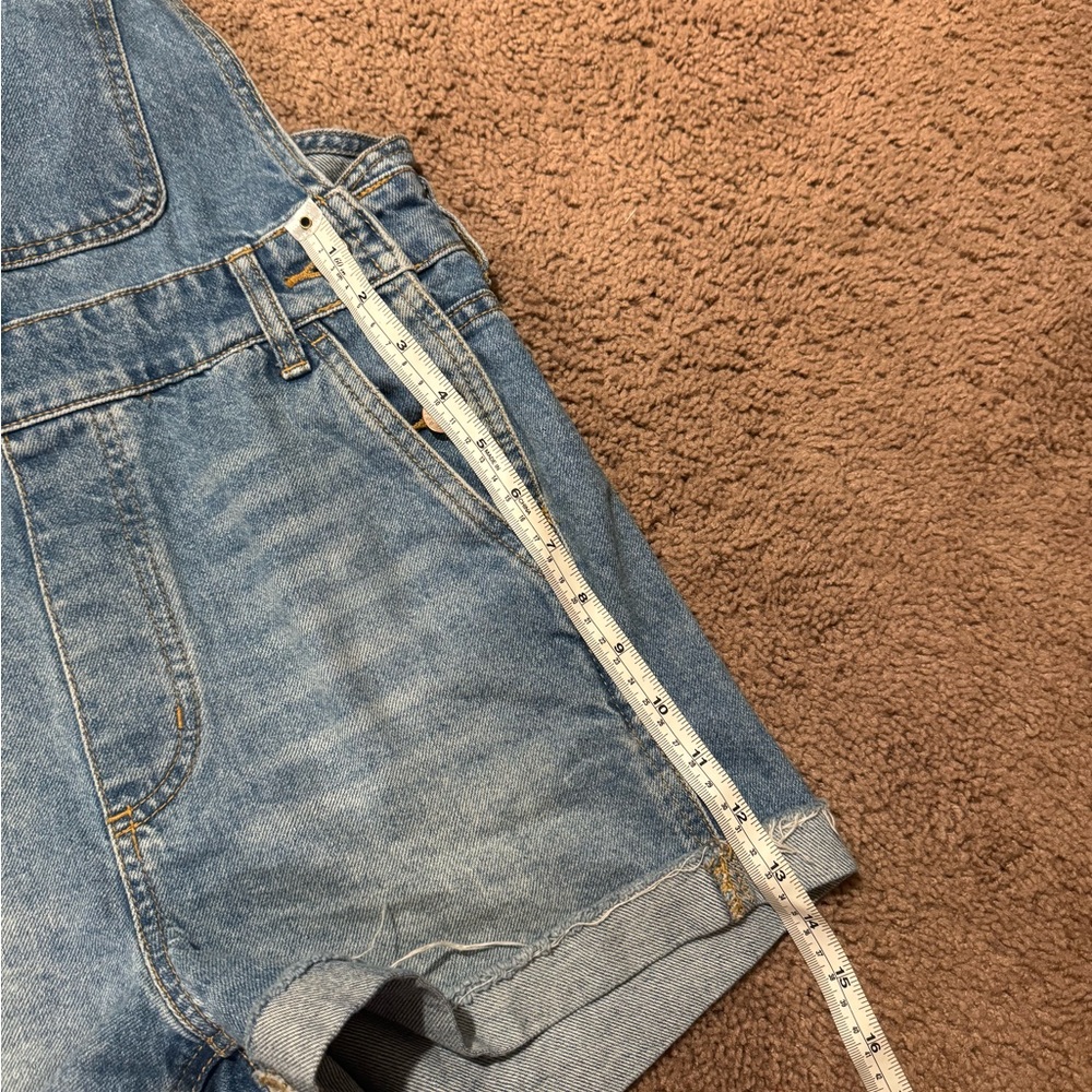 BDG Overall Shorts - Picture 4 of 7